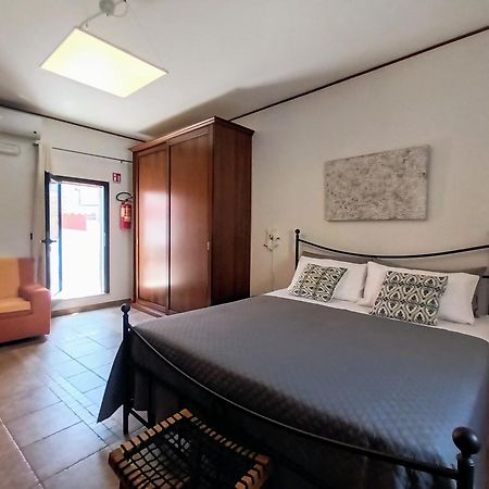 Antiche Mura Apartments "Nel Cuore Della Puglia"Bivani, Cucina, Terrazzo Turi Exteriér fotografie