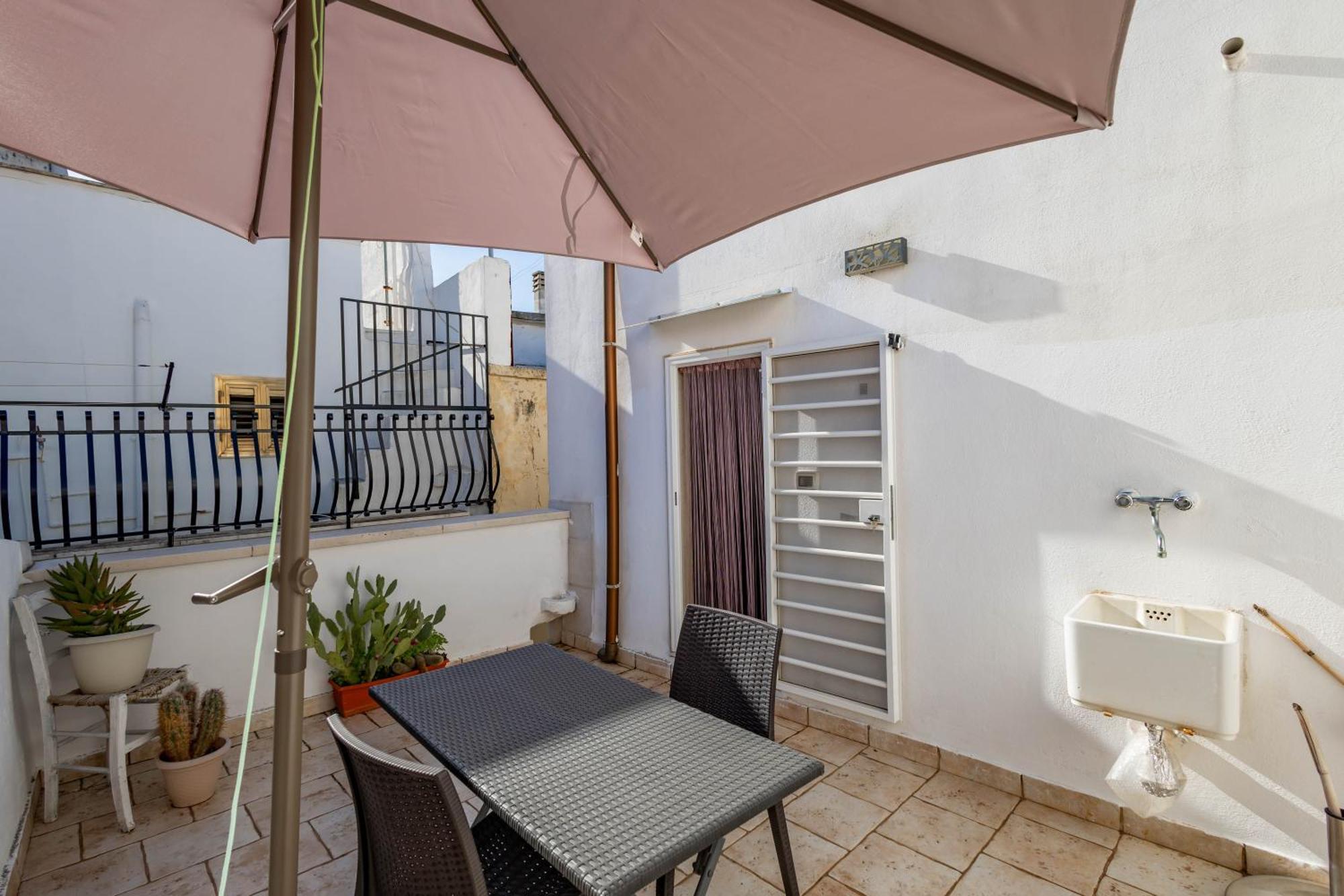 Antiche Mura Apartments "Nel Cuore Della Puglia"Bivani, Cucina, Terrazzo Turi Exteriér fotografie